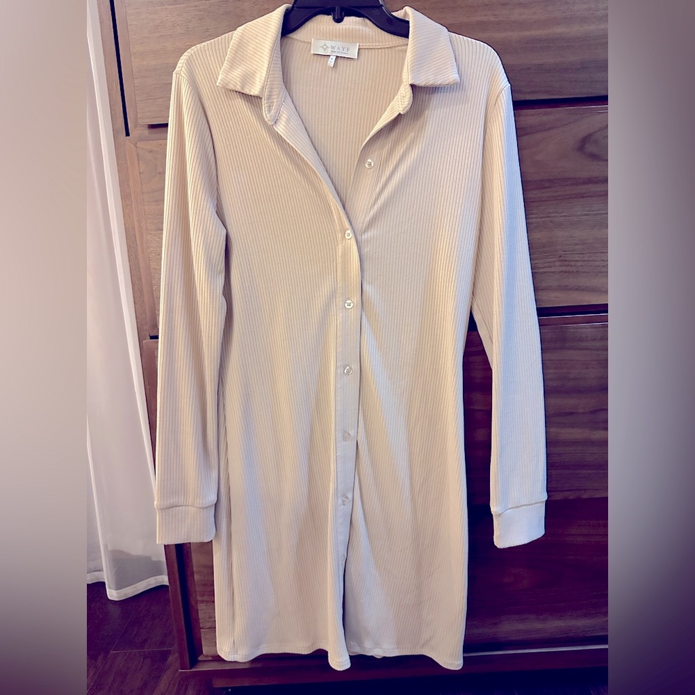 WAYF Button up mini shirt dress beige sz S